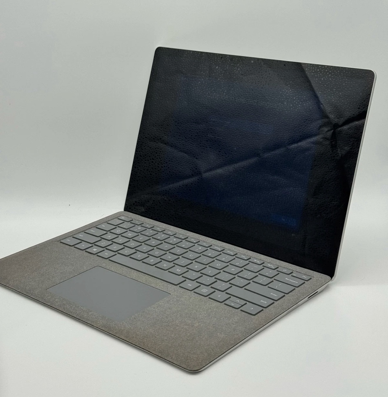 Microsoft Surface Laptop 2 13.5" | Intel i5-8350U | 8GB RAM | 128GB SSD | Windows 11 Pro - Good Condition - Image 3