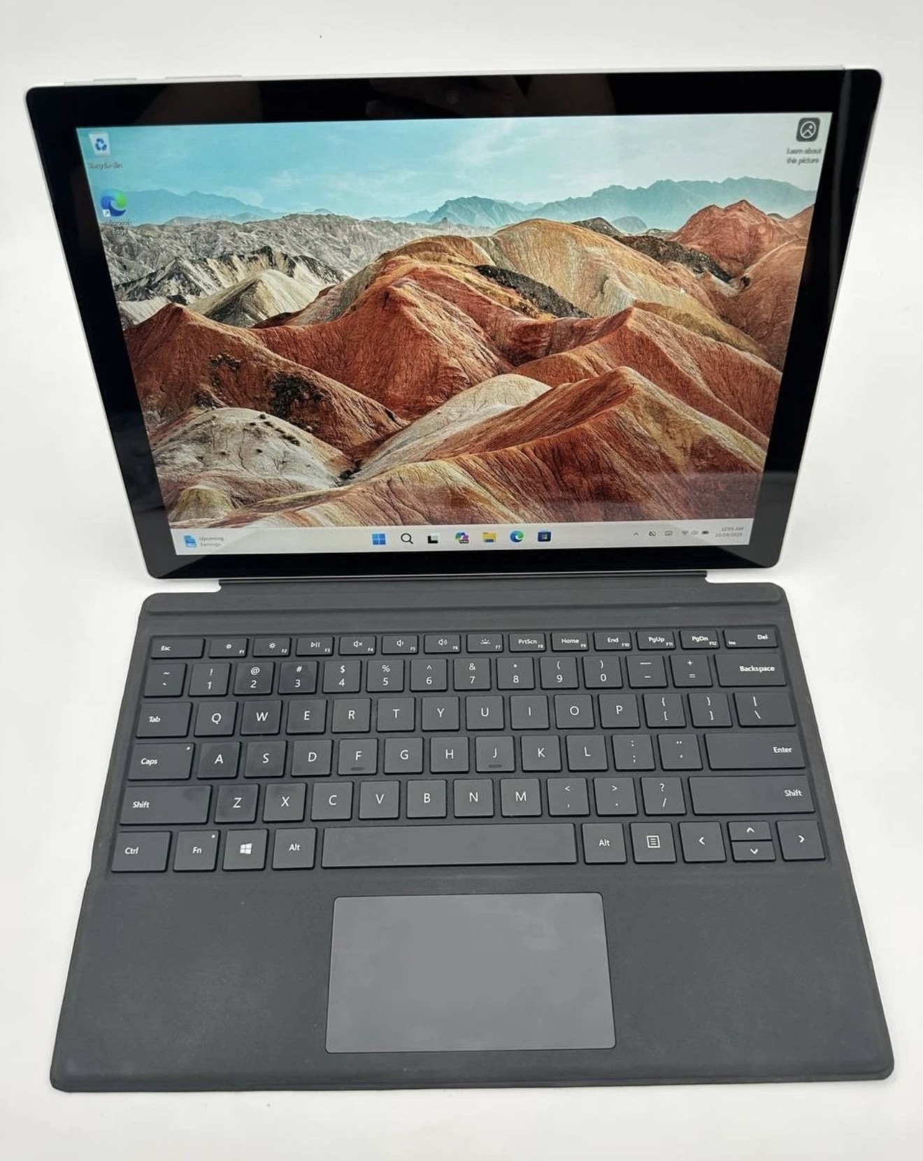 Microsoft Surface Pro 6 (1796) 12.3" | i5-8250U | 8GB RAM | 128GB SSD | Win 11 Pro | Includes Type Cover | A/B Grade