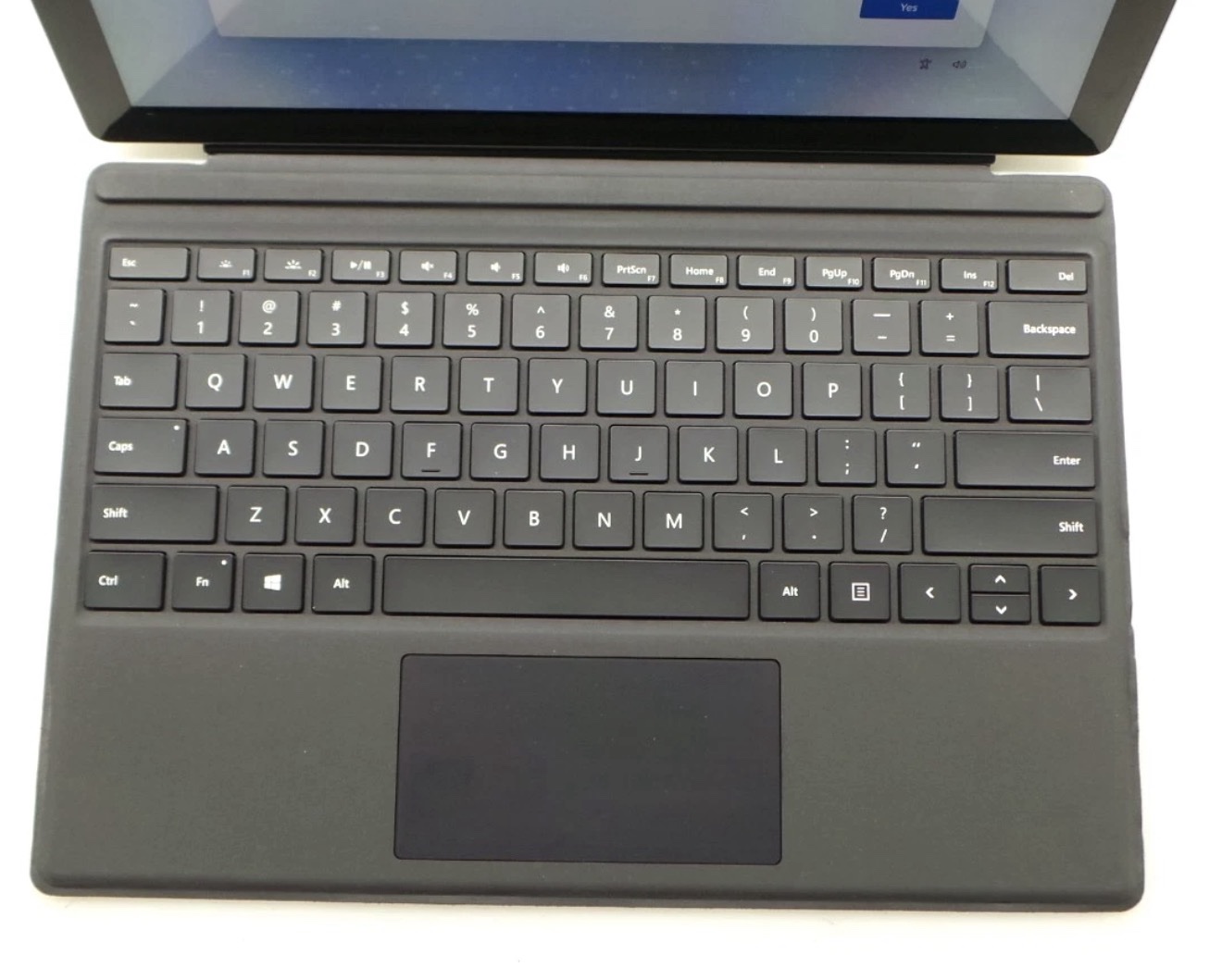 Microsoft Surface Pro 4 12.3 inch - Intel i7-6600U, 8GB RAM, 256GB SSD (bad touchscreen) - Image 4