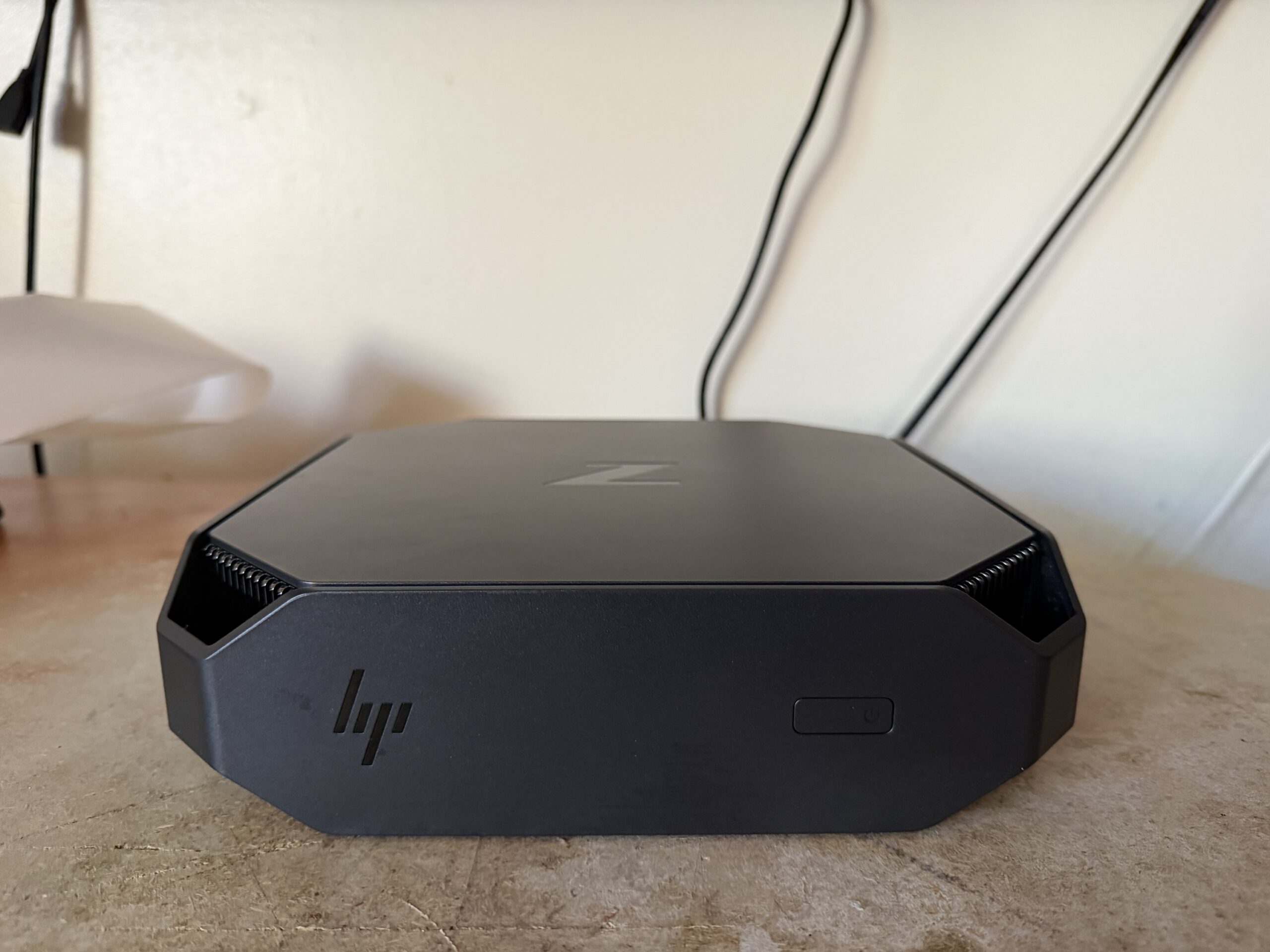 HP Z2 Mini G3 Workstation- Intel i7-7700U, 32GB RAM, 500GB SSD, Win11 (used) - Image 7