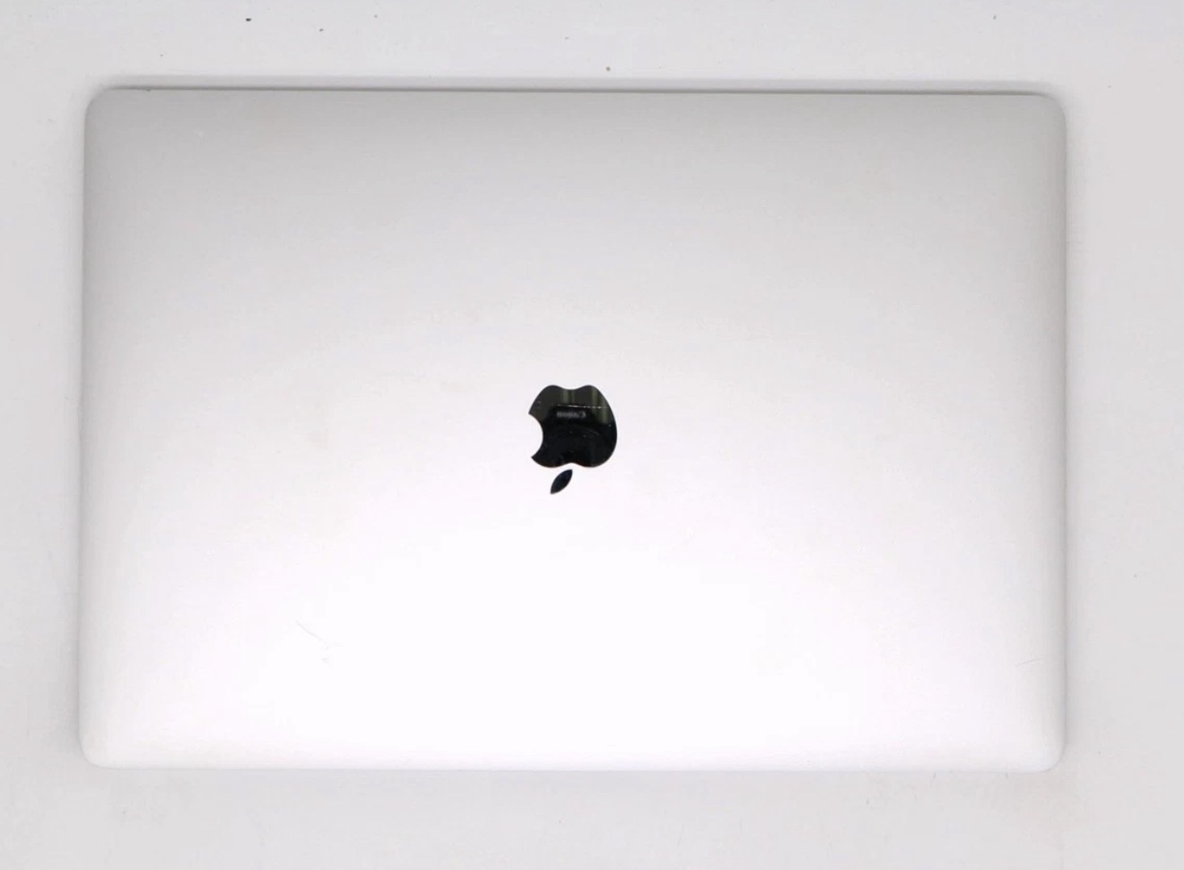 Apple MacBook Pro 15" (2017) – Intel Core i7 | 16GB RAM | 500GB SSD | Touch Bar (Used) - Image 5