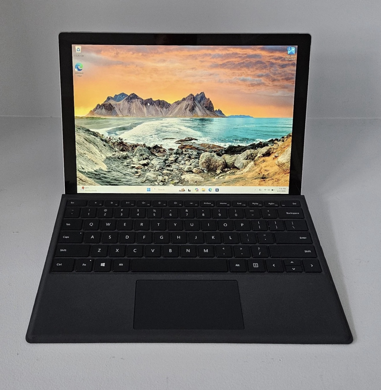 Microsoft Surface Pro 5 1796 Silver 12.3" Core i5-7300U 8GB 256GB w/ UAG Win 11P - Image 2