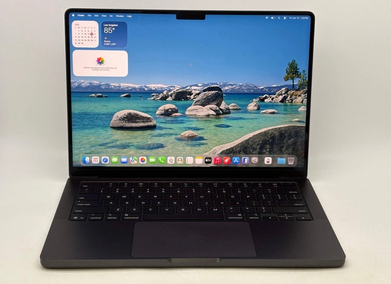 Pre-Owned Apple MacBook Pro 14-inch – M5 Chip – 16GB RAM – 1TB SSD – Space Black - Ảnh 3