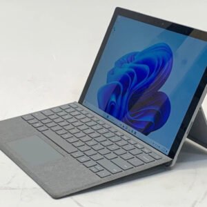 Pre-owned Microsoft Surface Pro 6 12.3 inch - Intel Core i5-8350U, 8GB RAM, 256GB SSD with keyboard