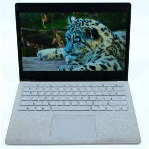 Microsoft Surface Laptop 2 1769 13.5" i7-8650U 1.9GHz 8GB RAM 256GB SSD