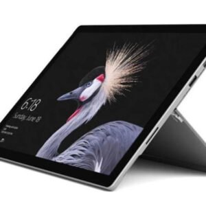 Pre-owned Microsoft Surface Pro 5 12.3 inch touchscreen- Intel i5-7300U, 4GB RAM, 128GB (Good conditions)