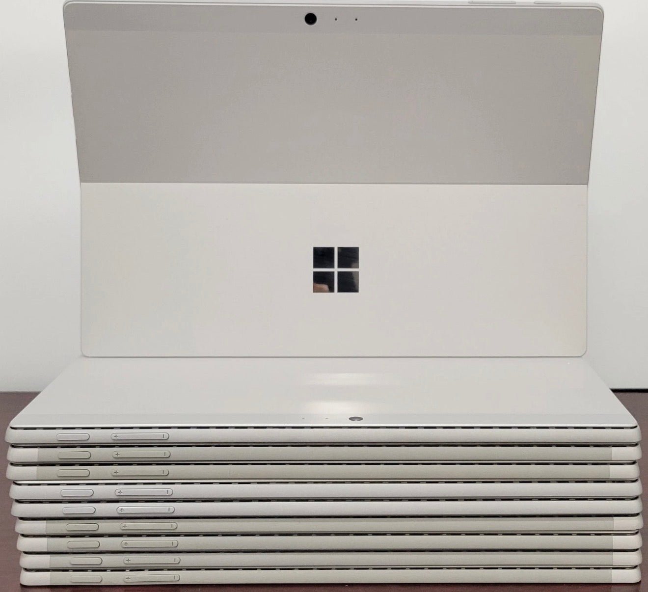 Pre-owned Microsoft Surface Pro 6 (Bundle Package) See descriptions - Image 2