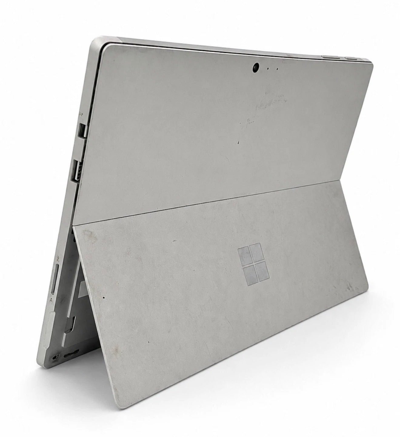 Pre-owned Microsoft Surface Pro 4 1724 12.3” Intel i5-6300U 4GB RAM 128GB SSD (Low battery capacity) - Image 2