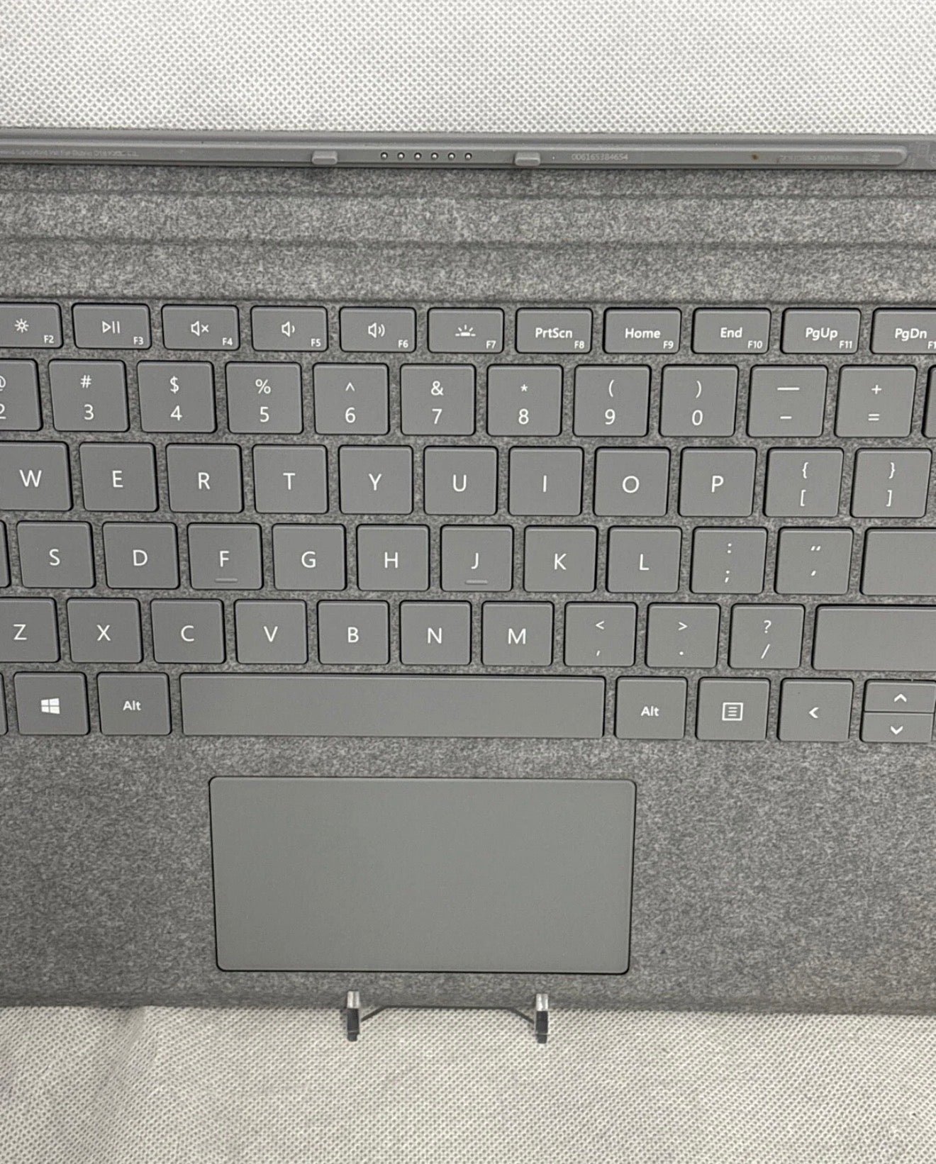 Microsoft 1725 Type Cover for Surface Pro 3,4,5,6,7 Platinum Keyboard (Fair) - Image 3