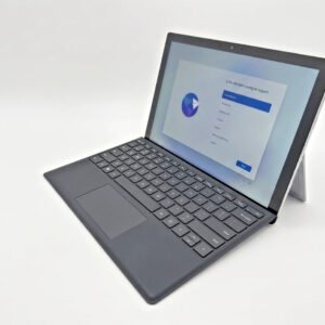 Pre-owned Microsoft Surface Pro 5 12.3 inch touchscreen- Intel i5-7300U, 4GB RAM, 128GB SSD, Win11