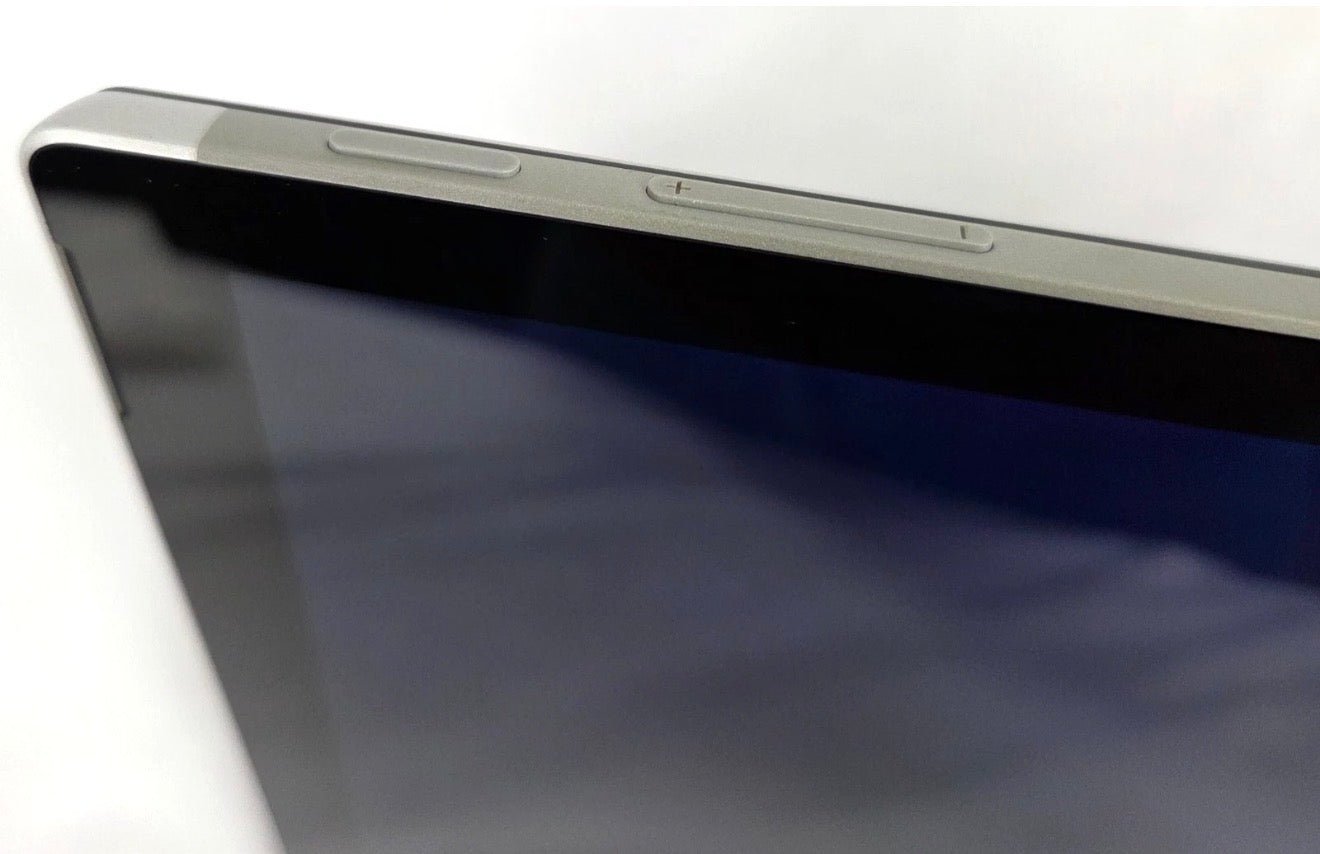 Pre-owned Microsoft Surface Pro 6 12.3 inch touchscreen- Intel Core i5-8250U, 8GB RAM, 256GB SSD, Win11 - Image 5