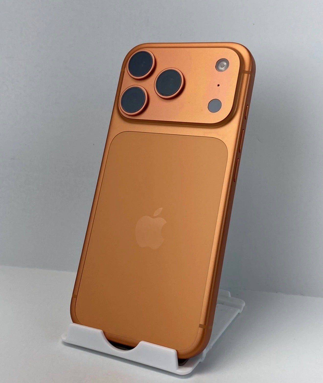 Pre-owned Apple iPhone 17 Pro A3256 1TB Cosmic Orange 100% battery health eSIM Unlocked - Image 8