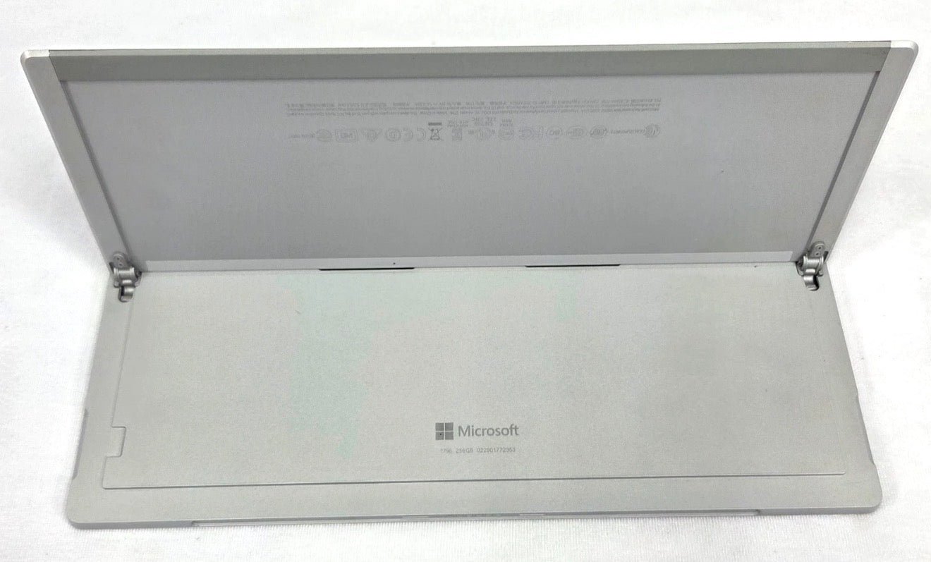 Pre-owned Microsoft Surface Pro 6 12.3 inch touchscreen- Intel Core i5-8250U, 8GB RAM, 256GB SSD, Win11 - Image 7