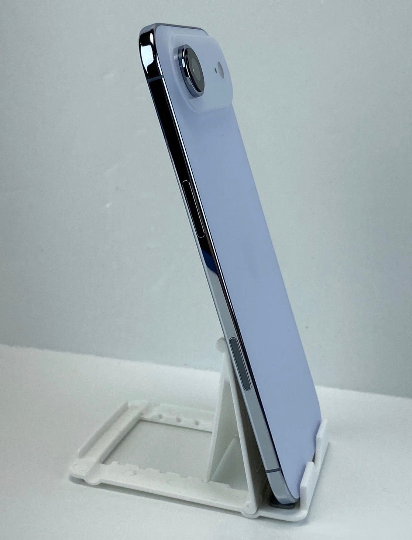 Open-Box Apple iPhone Air A3260 256GB Sky Blue - eSIM Unlocked - Image 4