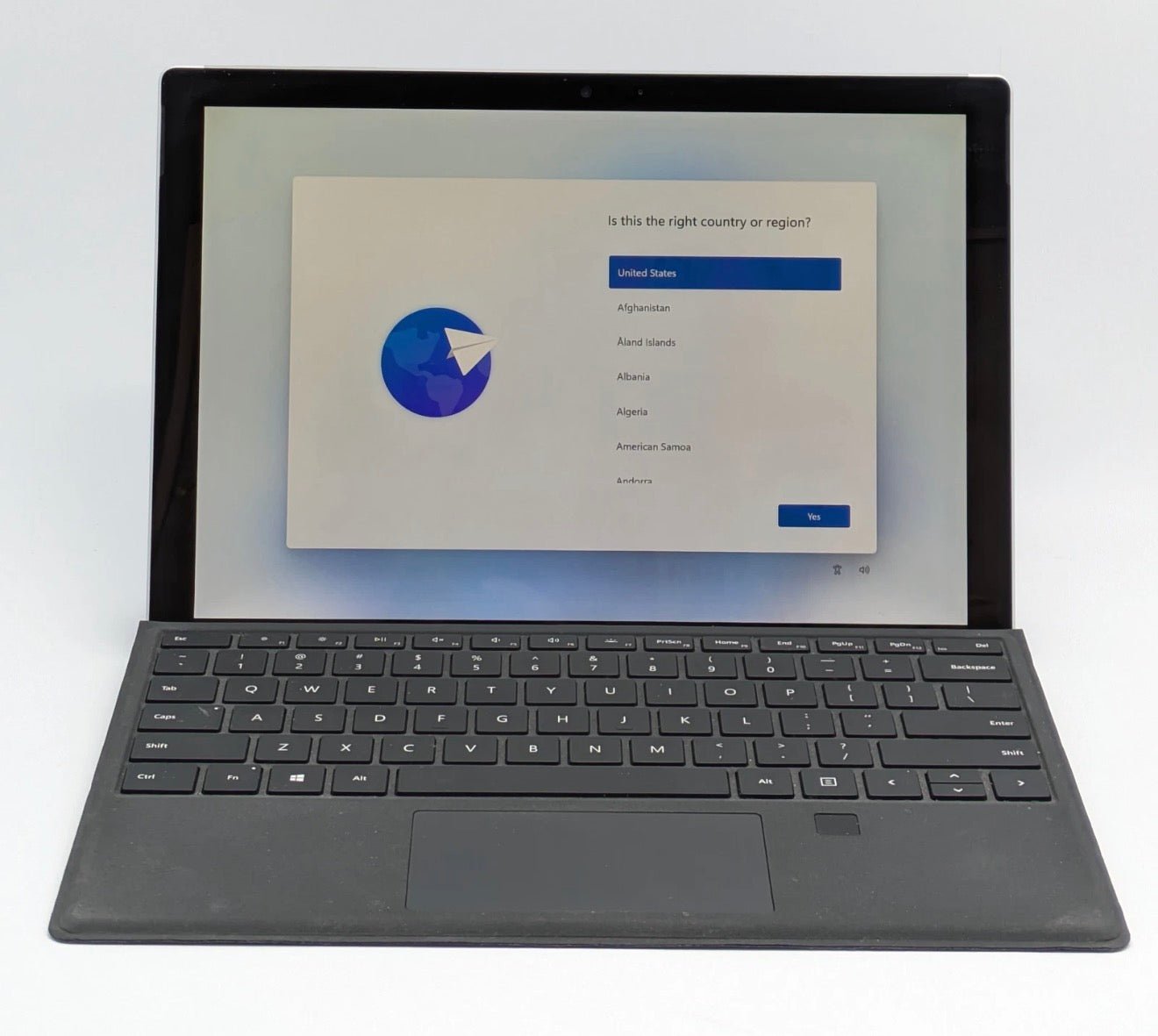 Pre-owned Microsoft Surface Pro 6 (Bundle Package) See descriptions - Image 6