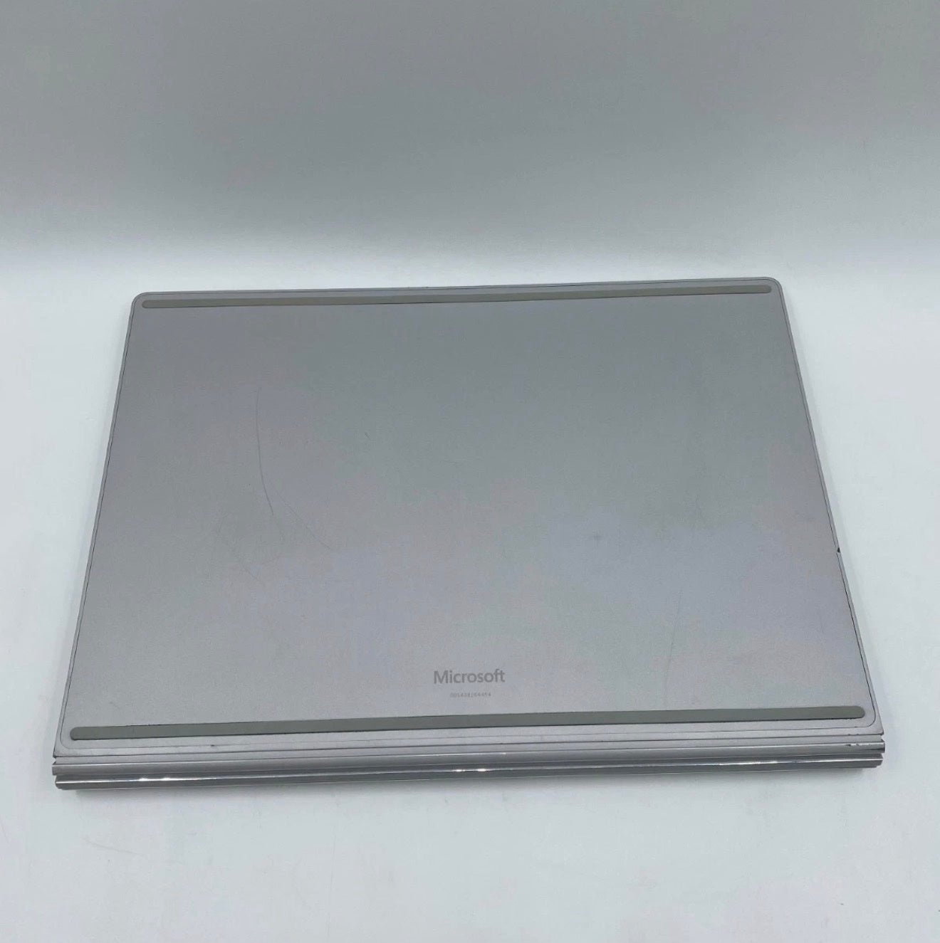 Microsoft Surface Book 13.5" Model 1703 | $169 | Intel i5-6300U | 8GB RAM | 256GB SSD | Windows 11 Pro - Refurbished image 3