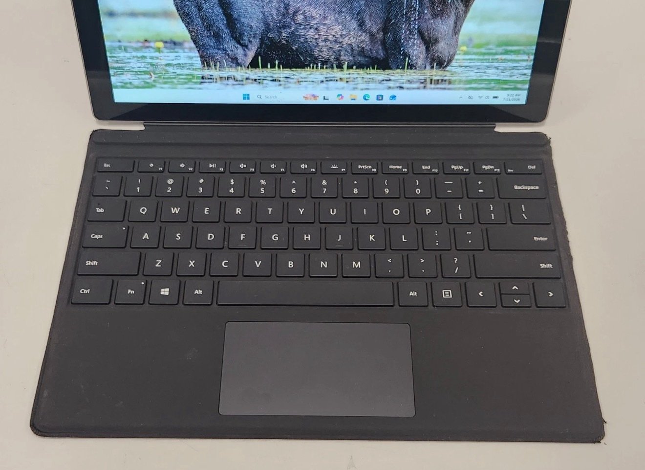 Pre-owned Microsoft Surface Pro 6 1796 i5-8250U 1.6GHz 16GB 256GB W11PRO w/ Keyboard Cover - Image 2