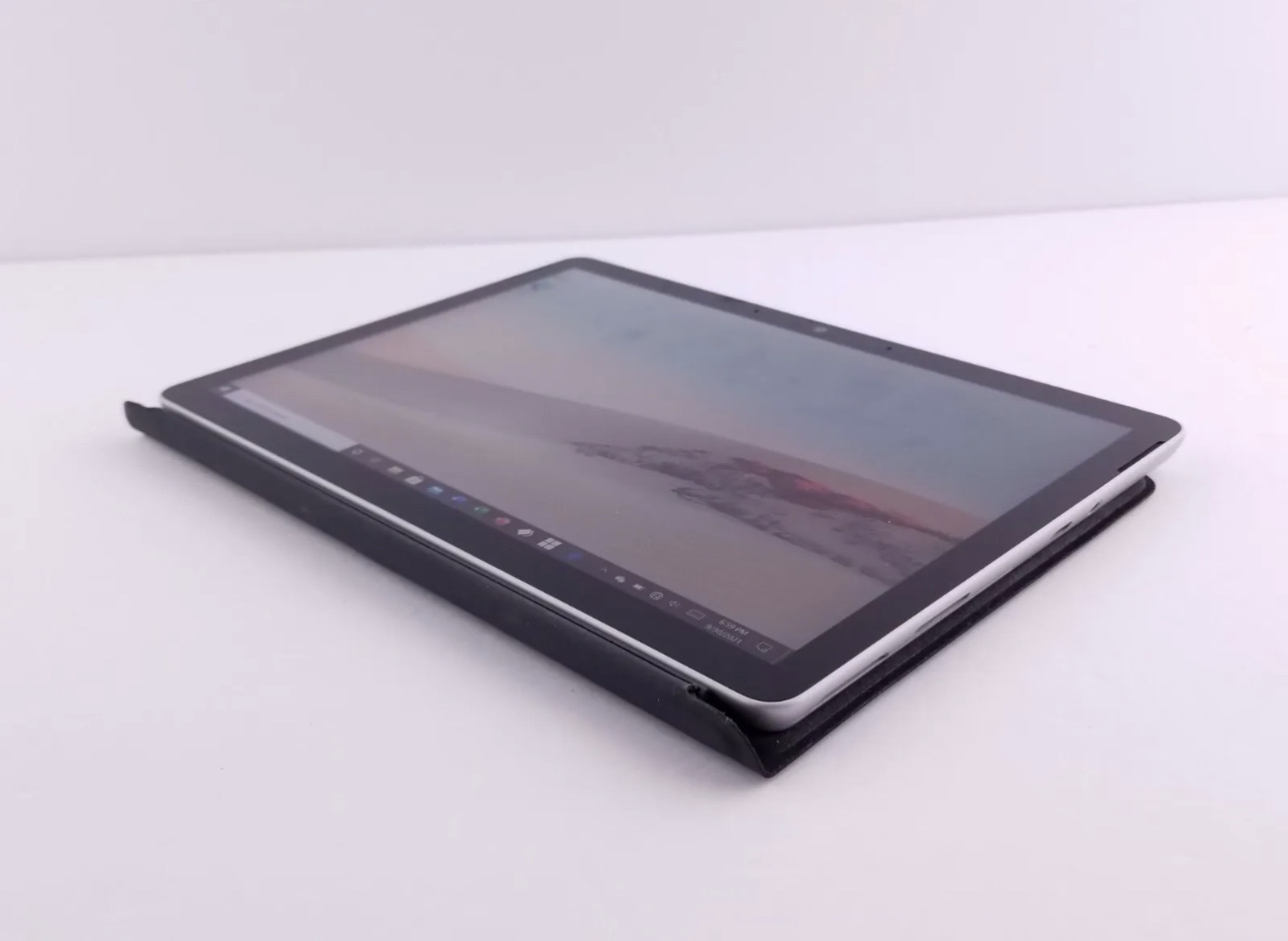 Microsoft Surface Go 2 10.5 inch (64GB, Intel Pentium Gold, 1.70GHz, 4GB) Excellent A+